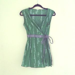 kara•line wrap tunic